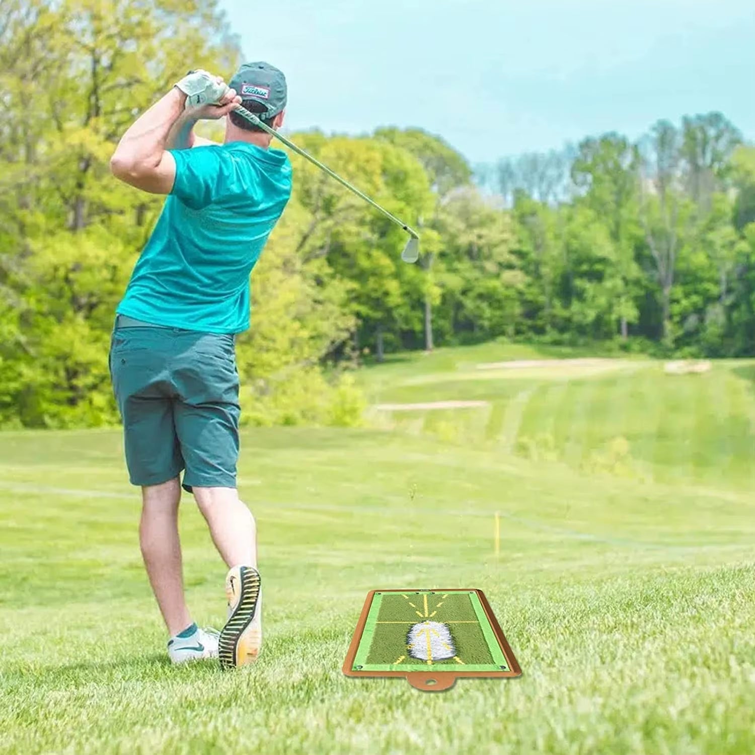  Impact Tracing Aid for Better Golf Shots