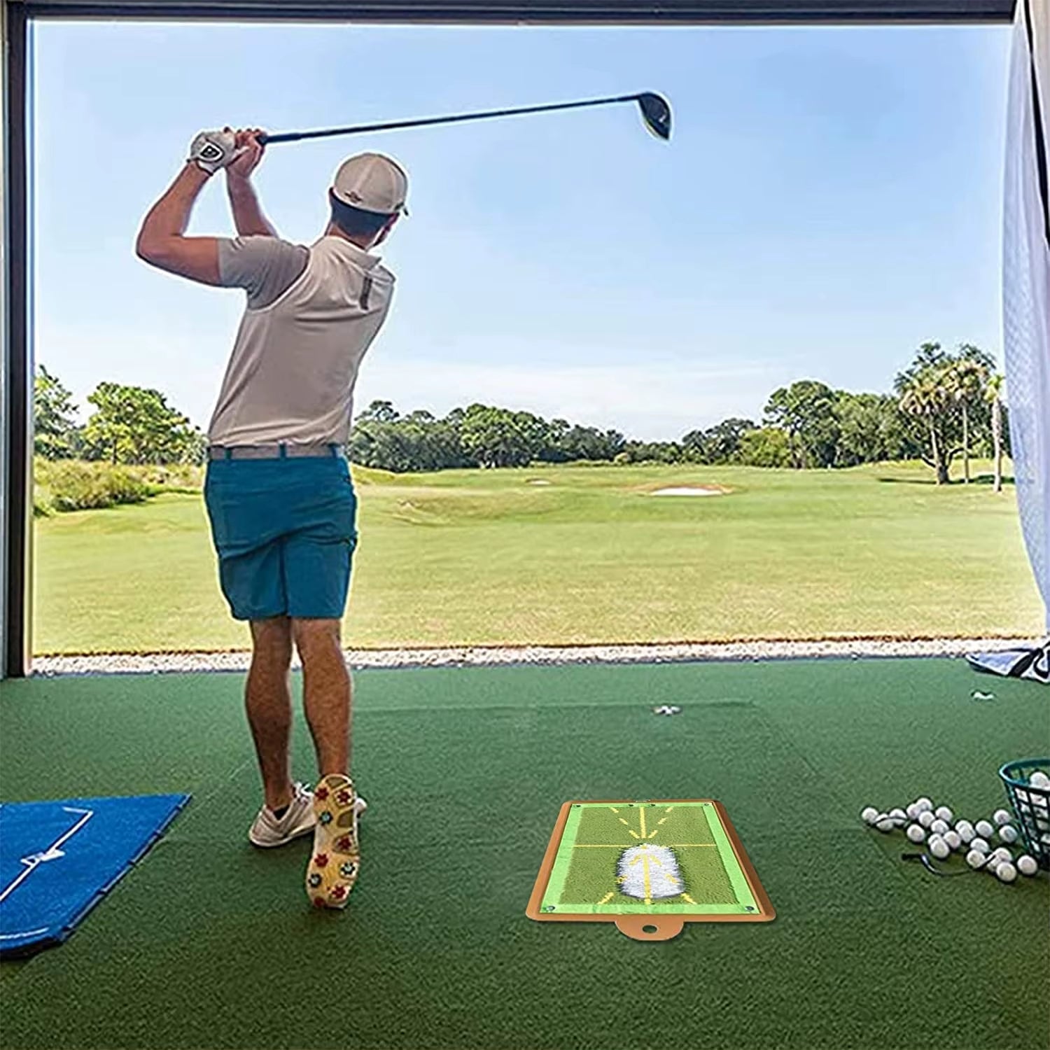  Impact Tracing Aid for Better Golf Shots